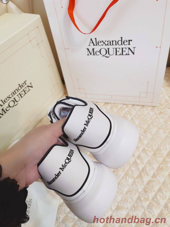 Alexander Mcqueen Couple Shoes AMS00020